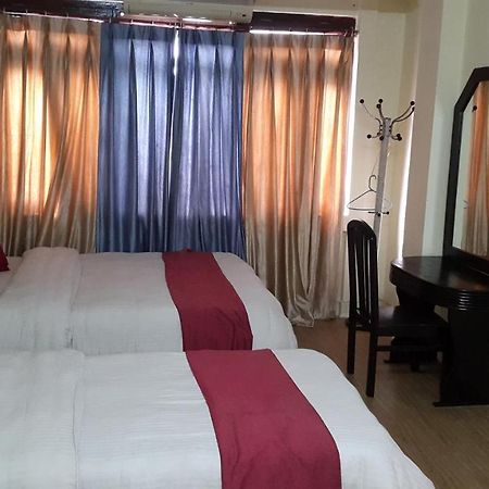Hotel Everest Mount Holiday Katmandu Kültér fotó